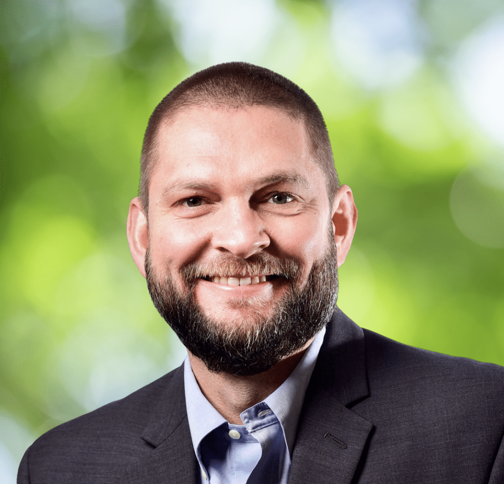 Jerry Kenney headshot